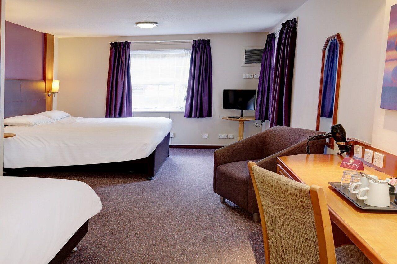 Plaza Chorley; Sure Hotel Collection By Best Western Chorley  Εξωτερικό φωτογραφία