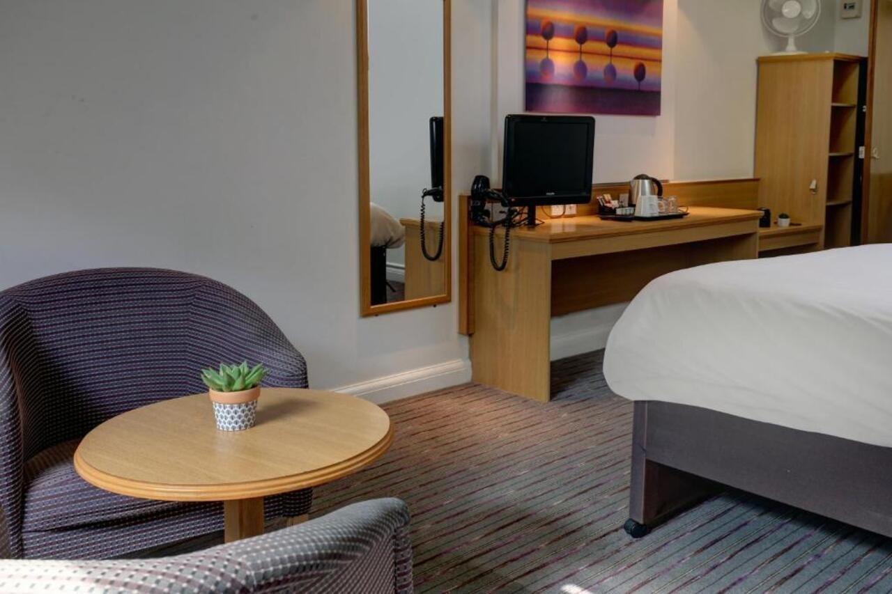Plaza Chorley; Sure Hotel Collection By Best Western Chorley  Εξωτερικό φωτογραφία