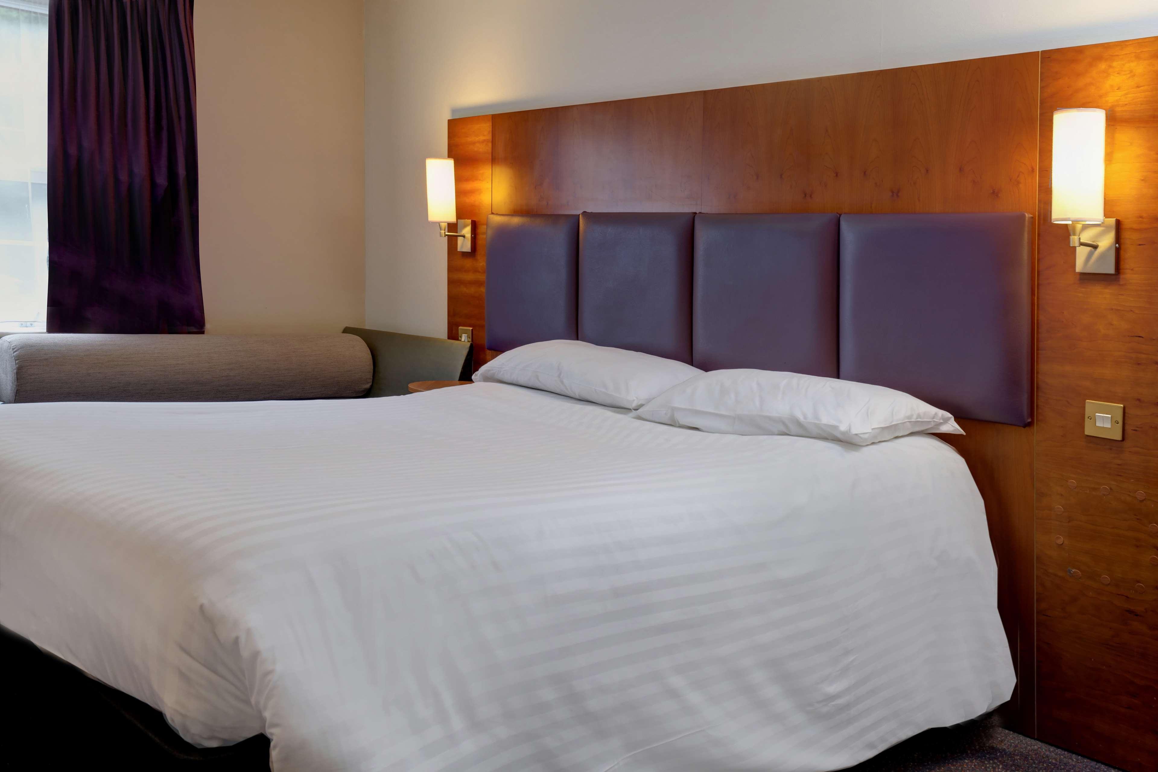Plaza Chorley; Sure Hotel Collection By Best Western Chorley  Εξωτερικό φωτογραφία
