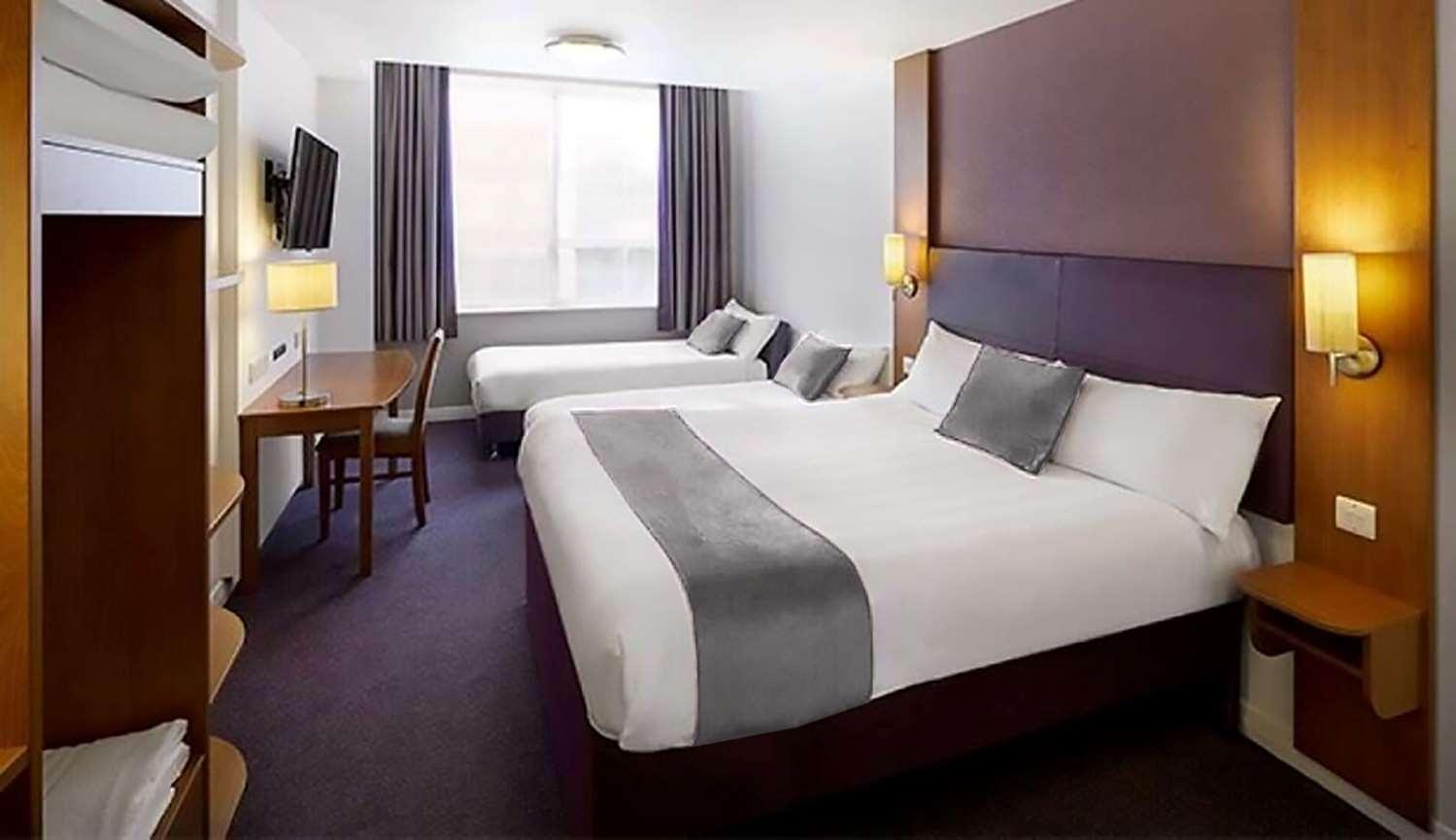 Plaza Chorley; Sure Hotel Collection By Best Western Chorley  Εξωτερικό φωτογραφία