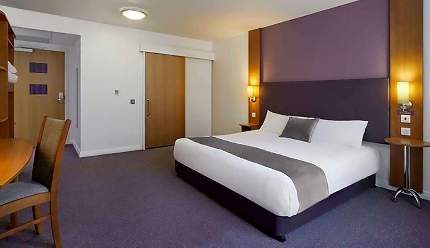 Plaza Chorley; Sure Hotel Collection By Best Western Chorley  Εξωτερικό φωτογραφία