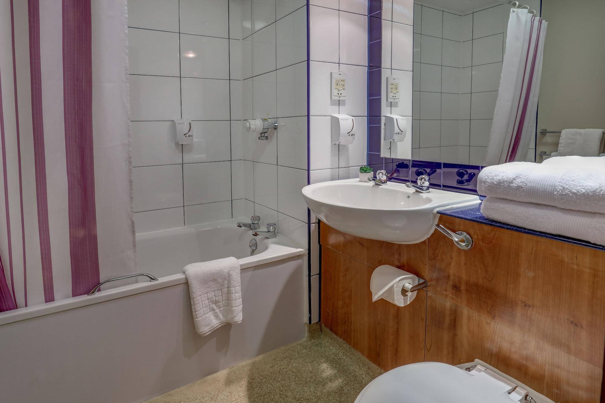 Plaza Chorley; Sure Hotel Collection By Best Western Chorley  Εξωτερικό φωτογραφία