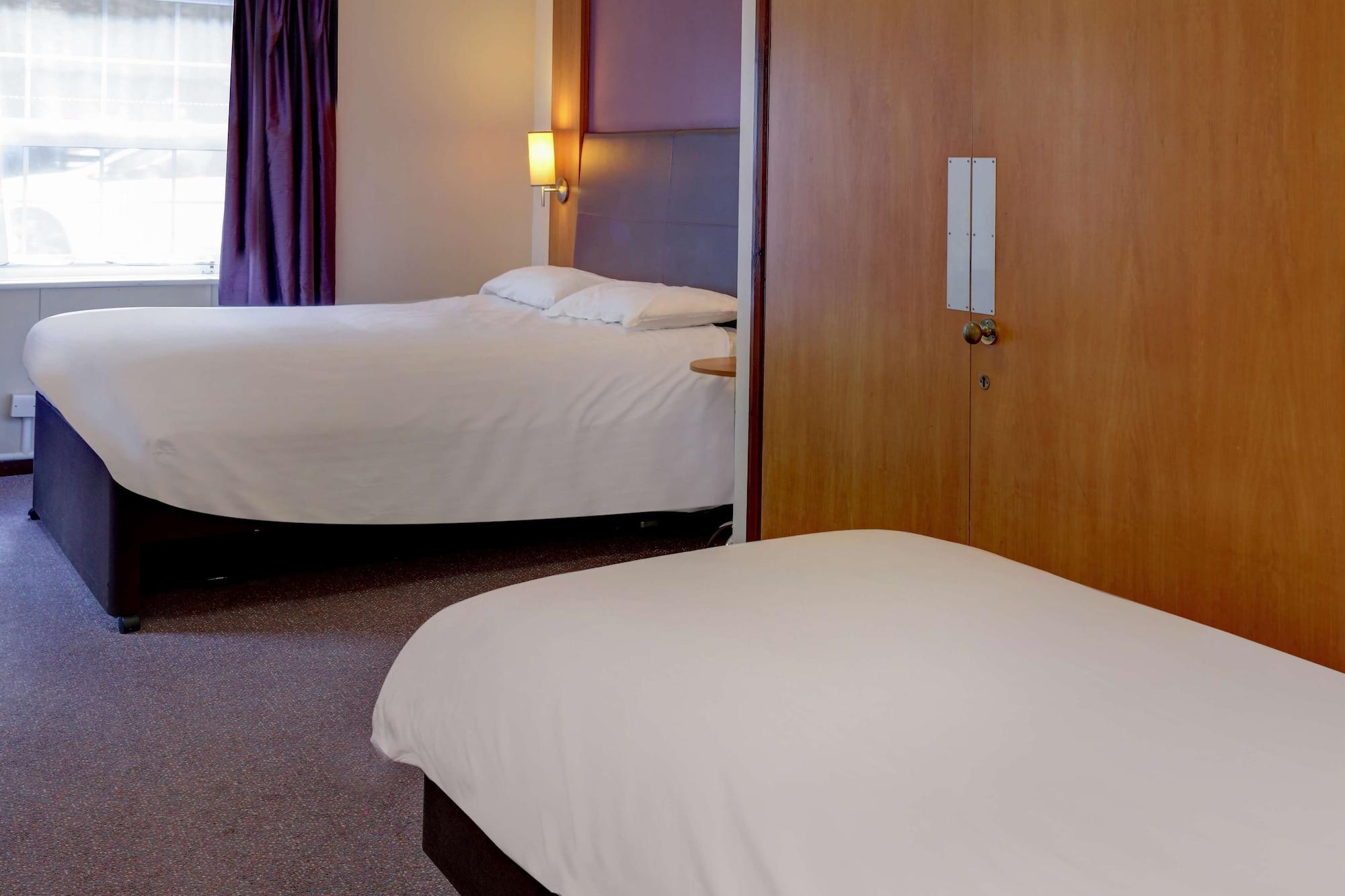 Plaza Chorley; Sure Hotel Collection By Best Western Chorley  Εξωτερικό φωτογραφία