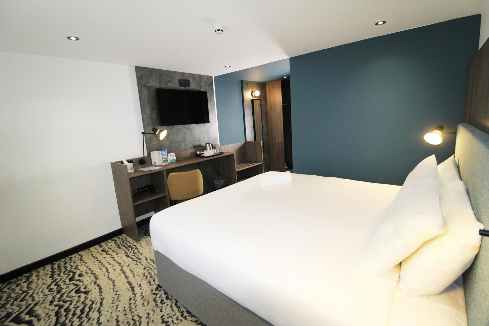 Plaza Chorley; Sure Hotel Collection By Best Western Chorley  Εξωτερικό φωτογραφία