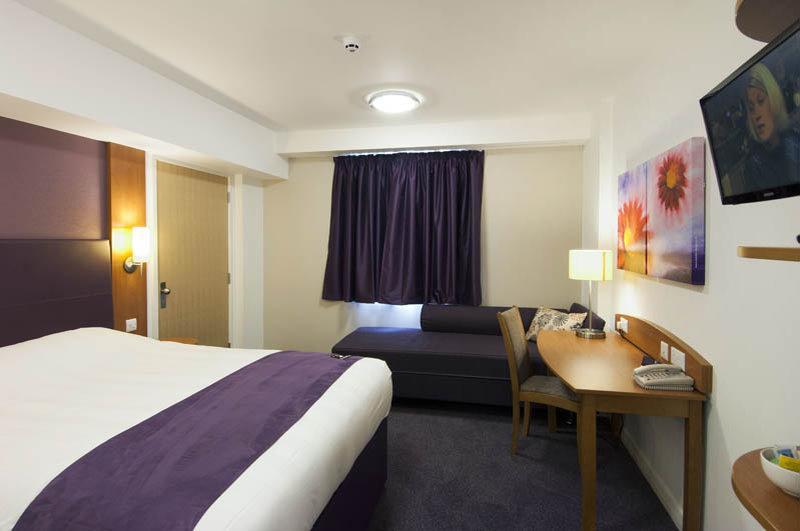 Plaza Chorley; Sure Hotel Collection By Best Western Chorley  Εξωτερικό φωτογραφία